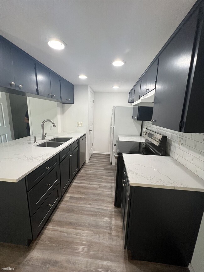 Foto del edificio - 2 br, 1.5 bath 4plex - 3458 Willowrun Drive B