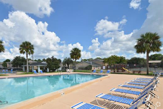 Piscina - Kings Trail Apartment Homes