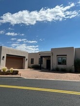Building Photo - 18 Camino Barranca