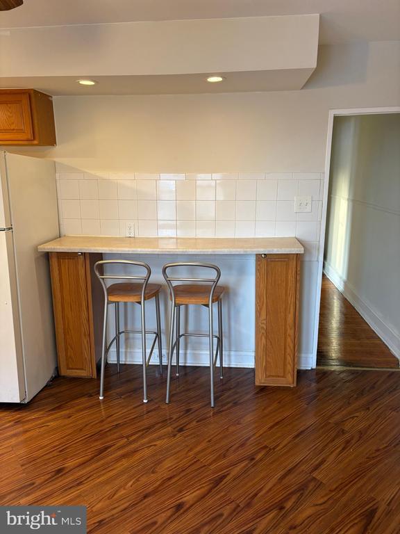 Building Photo - 5370 Lebanon Ave