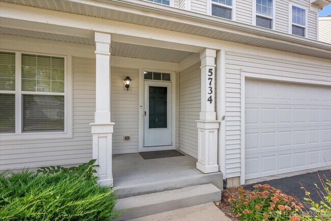 Foto del edificio - 5734 Oak Ridge Way