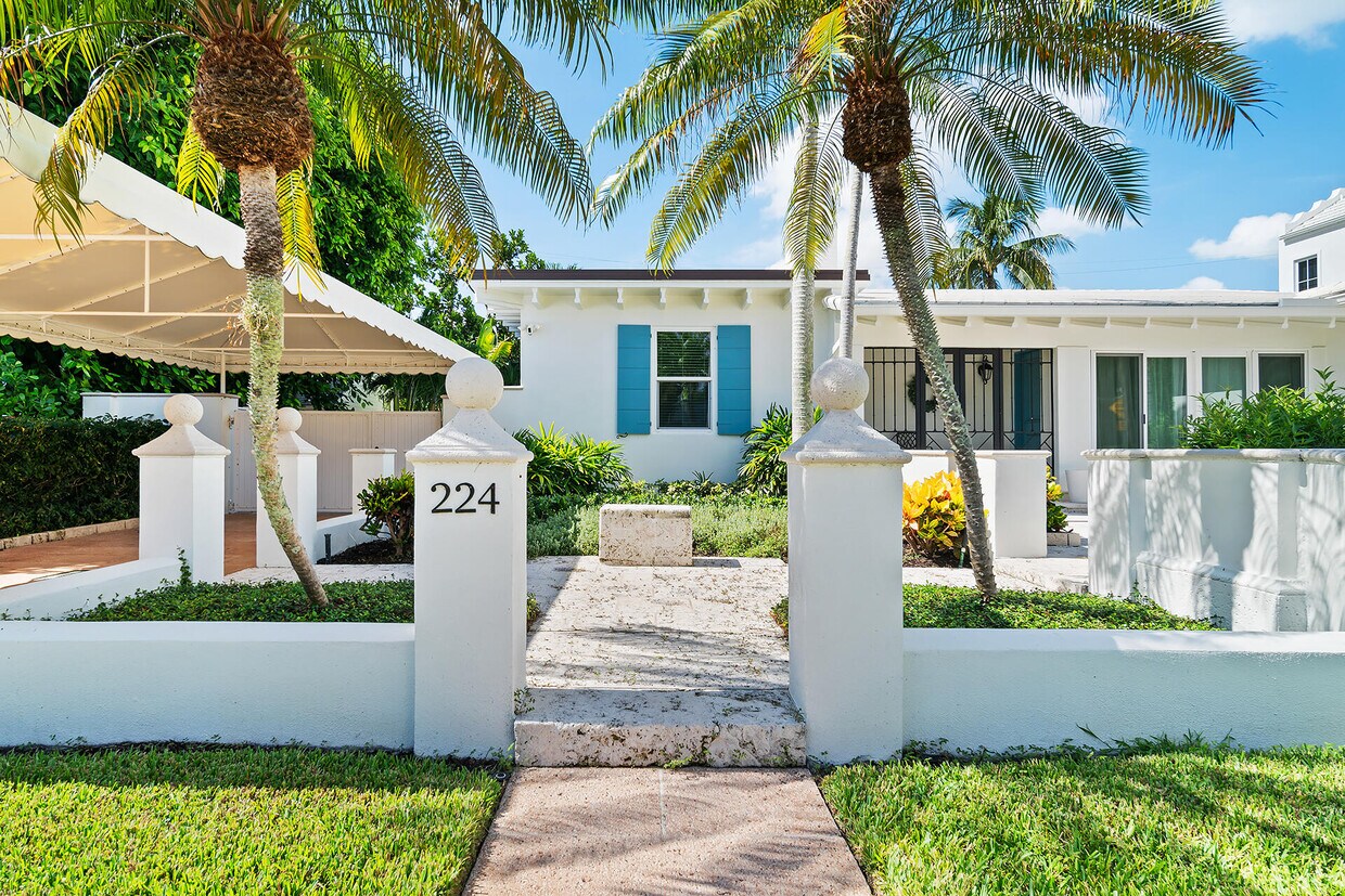 Foto principal - 224 Churchill Rd