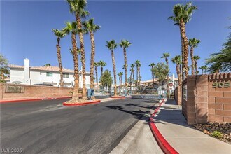 Building Photo - 8136 Autumn Star Ave