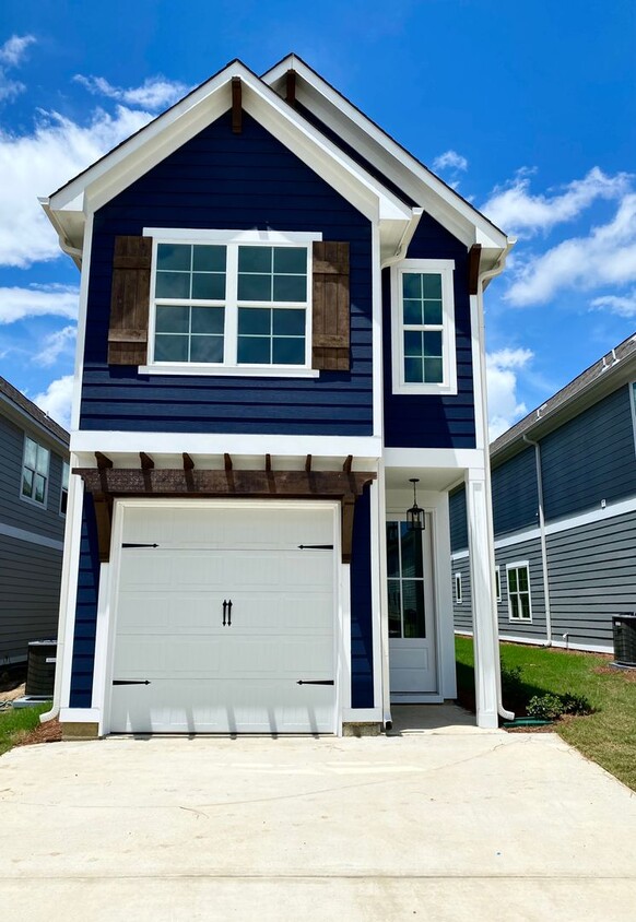 Primary Photo - Home for Rent in Calera, AL! Available to ...