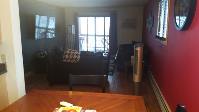 Foto del edificio - 1725 Dellwood Ave
