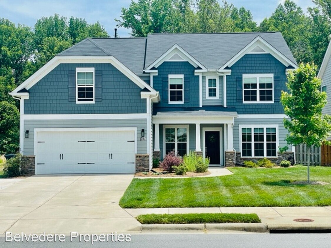 Primary Photo - 4 br, 3 bath House - 801 Blue Moon Ct