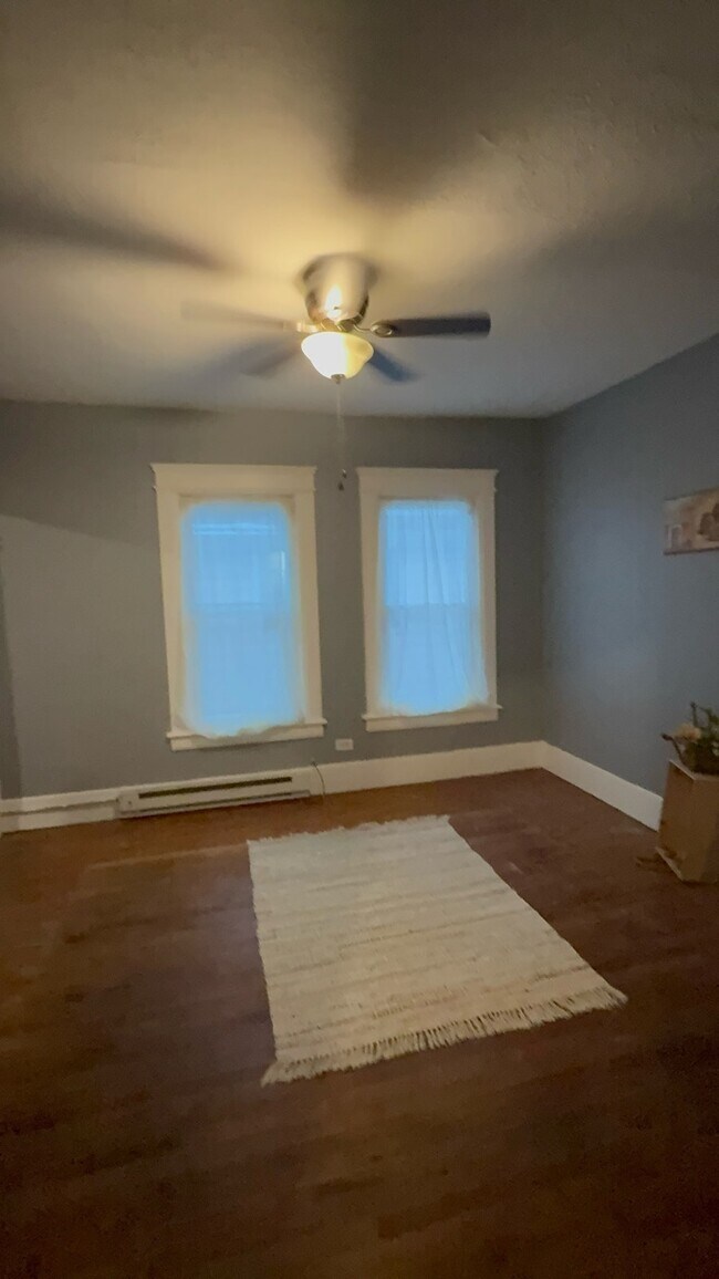 Foto del edificio - 318 Apple St