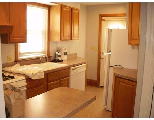 Foto del edificio - 184 Brownell St