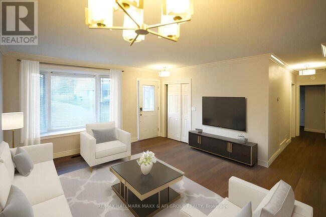 Building Photo - 1315 Scugog Ave