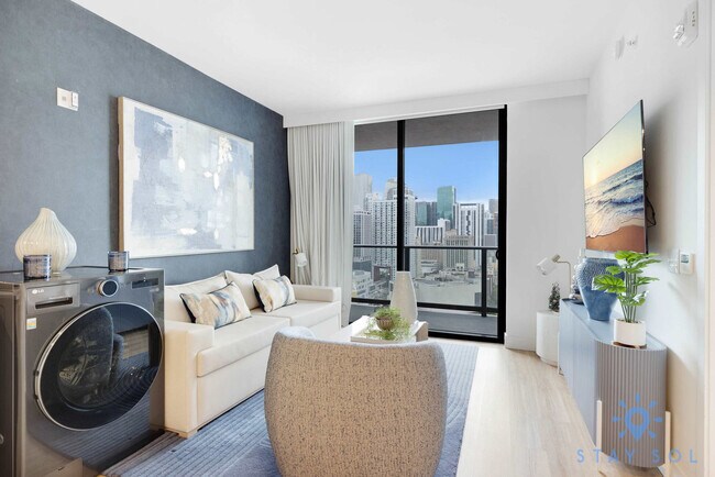 Foto del edificio - 601 NE 1st Ave