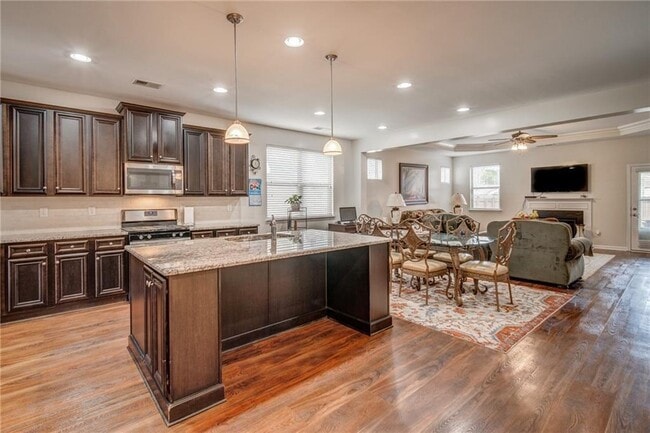 Building Photo - 2639 Ogden Trl