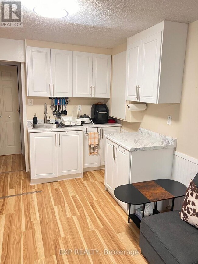 Building Photo - 63 Barrett Crescent