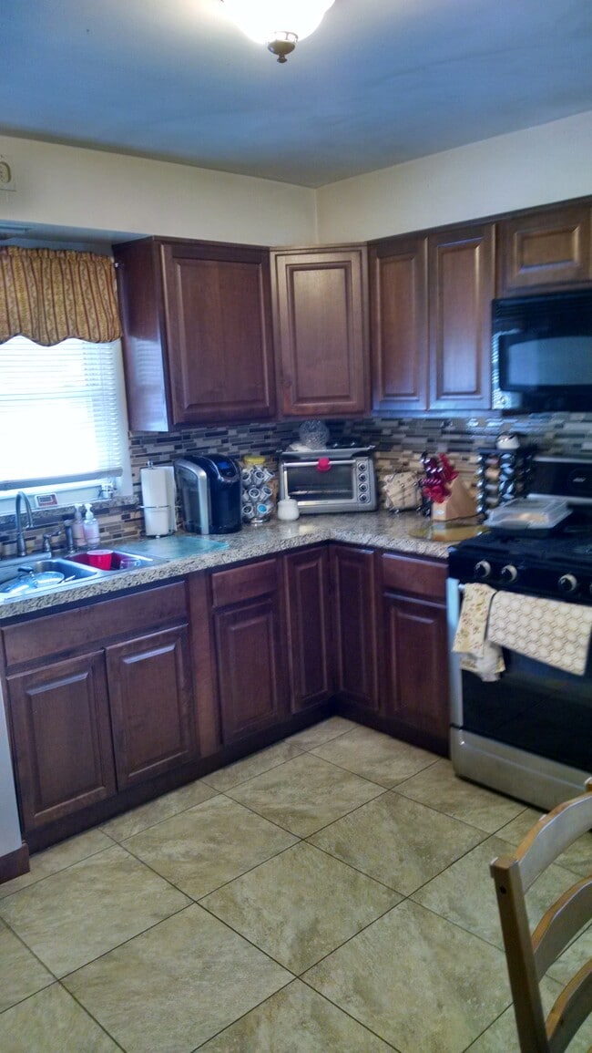 Foto del edificio - 822 Kingsland Ln