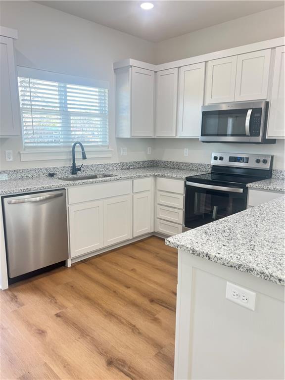 Foto del edificio - 552 Cosmos St