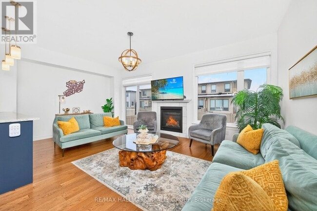 Photo du bâtiment - 705 Capricorn Cir