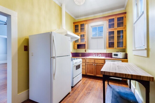 Foto del edificio - 201 S Orange St