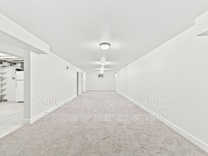 Building Photo - 769 Alkire St