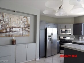 Building Photo - 10704 Moon Flower Arbor Pl