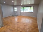 Primary Photo - 437 S Vaughn Way