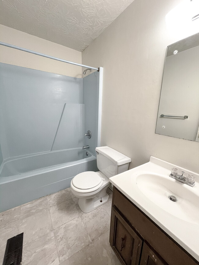 Foto del edificio - 1243 E Dawn Dr