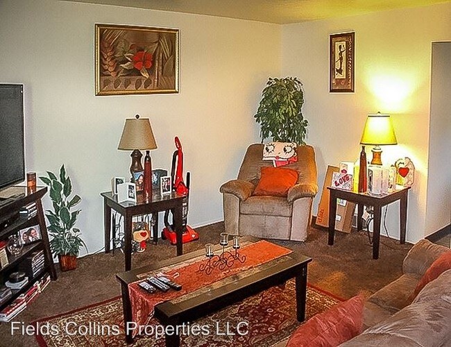 Building Photo - 2 br, 1 bath Apartment - 696 / 710 Frederick