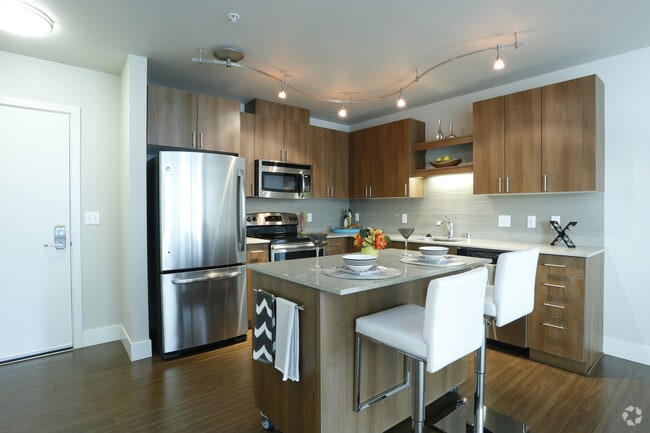 Interior Photo - Astro