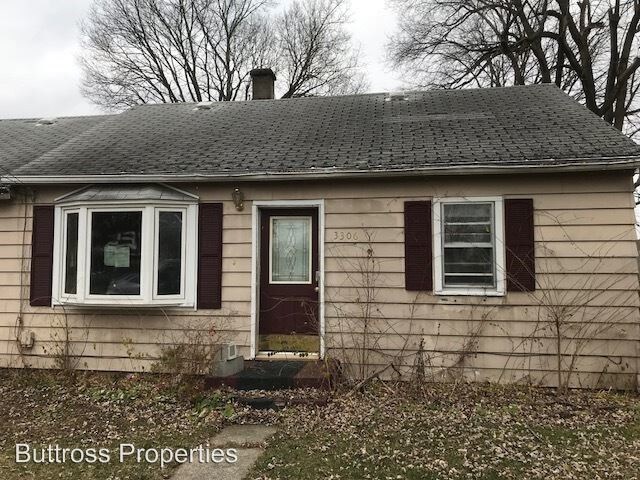 Foto del edificio - 2 br, 2 bath House - 3306 E 13th St