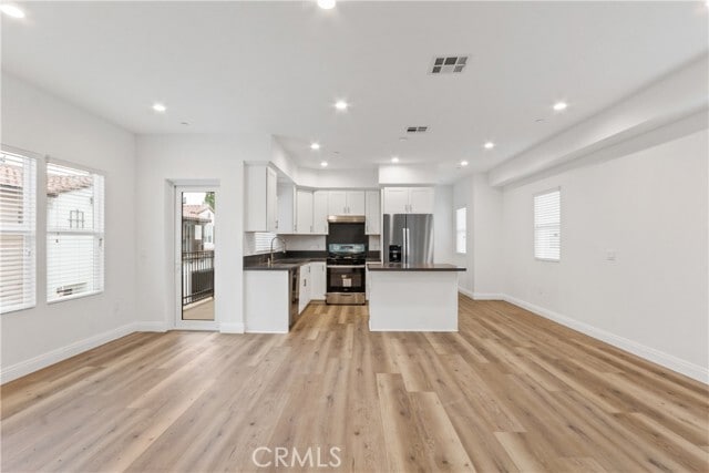 Foto del edificio - 13268 Ramona Blvd