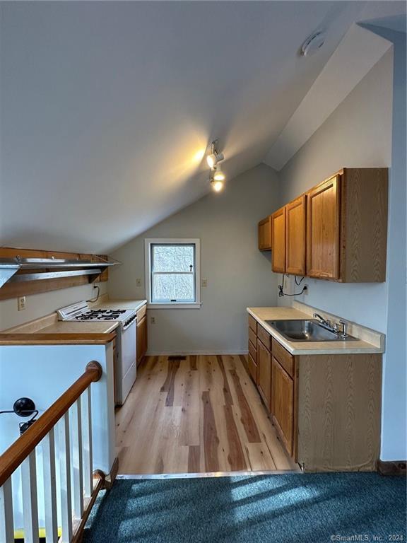 Building Photo - 133 Hazelnut Hill Rd