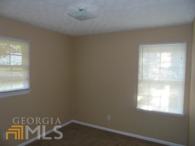 Building Photo - 6774 Valley Hill Ct