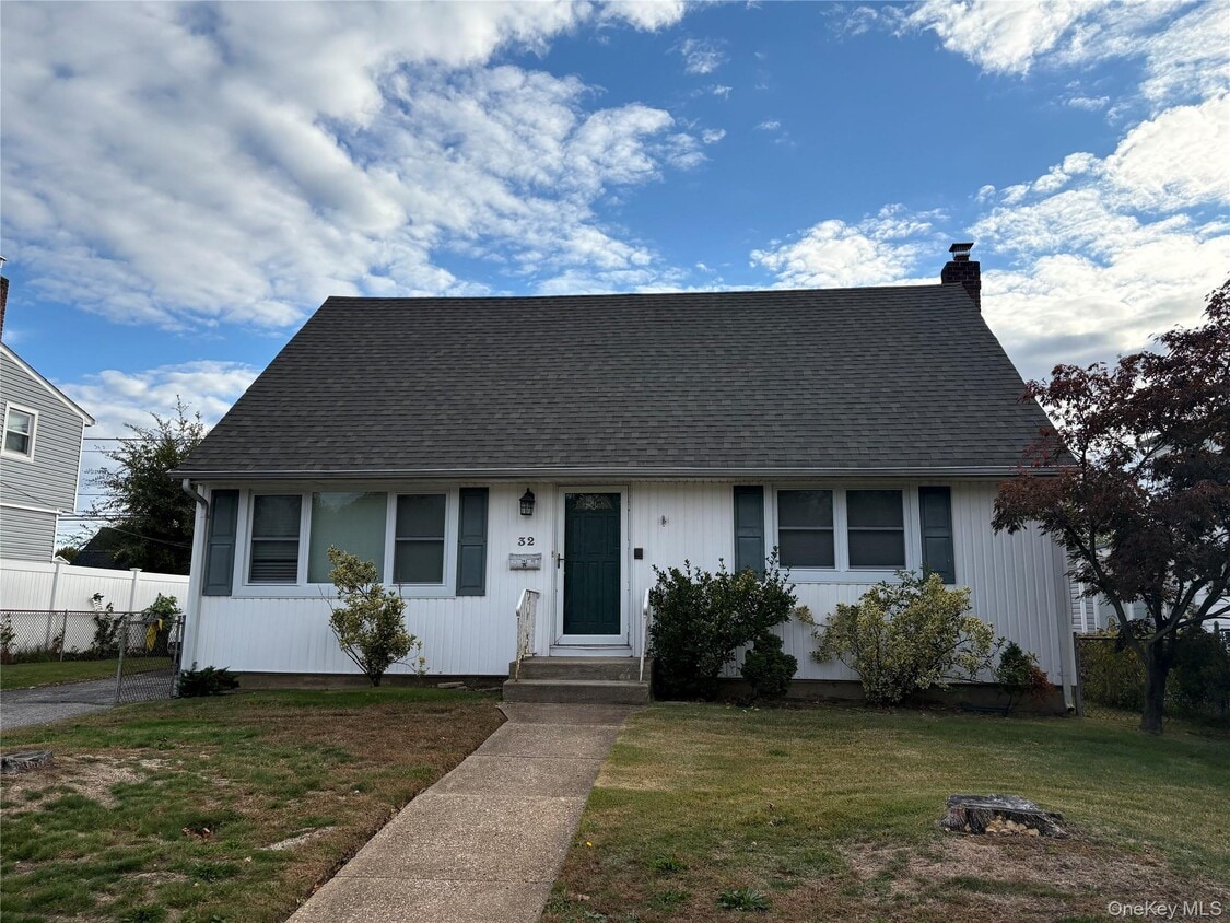 Foto principal - 32 Winding Rd