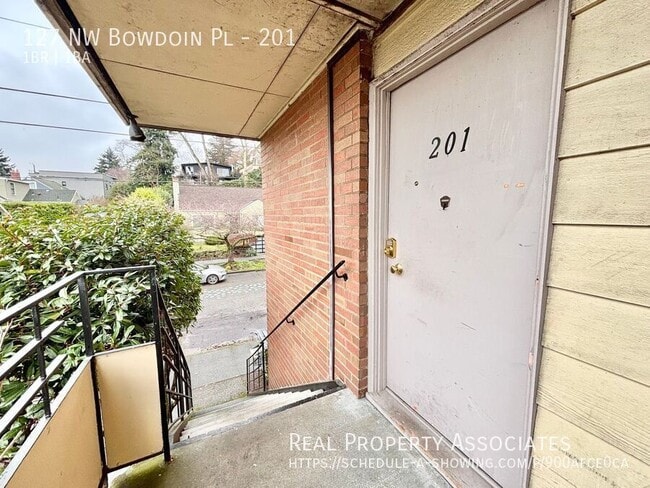 Photo - 127 NW Bowdoin Pl Apartment