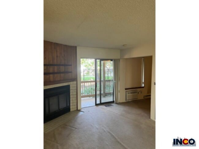 Building Photo - 14701 E Tennessee Dr