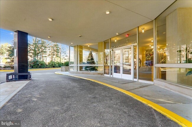 Building Photo - 4200 Cathedral Ave NW