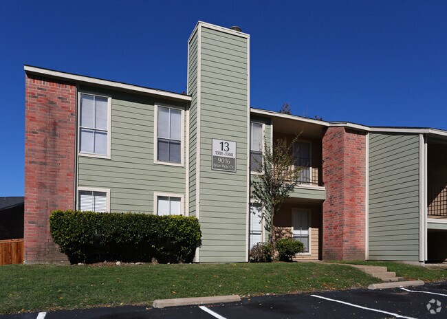 Somerset Apartment Homes Rentals Fort Worth, TX