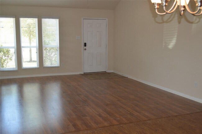 Foto del edificio - 3306 View Valley Trail