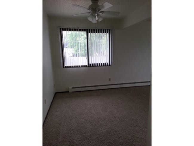 Building Photo - Heat Paid 2 Bedroom with Garage