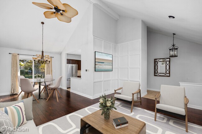 Foto del edificio - 11S639 McGrath Ln