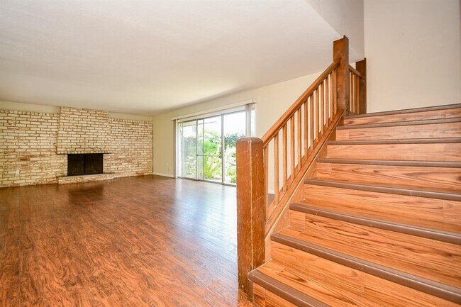 Foto del edificio - 1927 Stoney Brook Dr