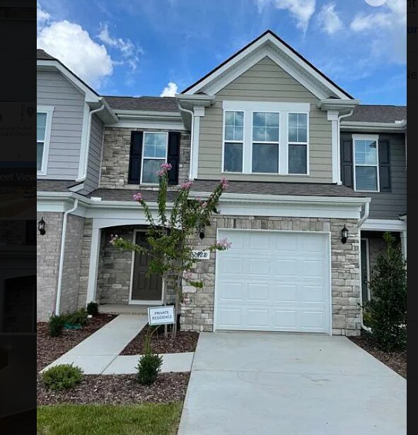 Foto del edificio - 2428 Salem Creek Ct