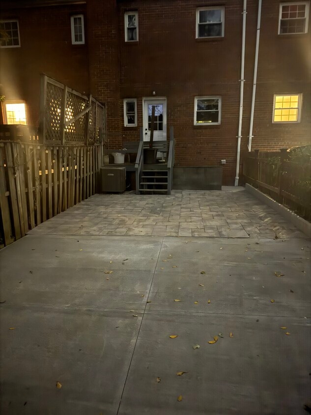 Building Photo - 314 Clifford Ave