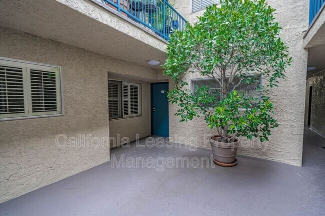 Foto del edificio - 14560 Clark St