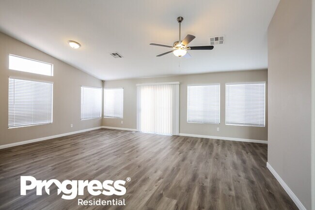 Building Photo - 1604 Watercreek Dr