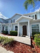 Building Photo - 5370 Diplomat Ct