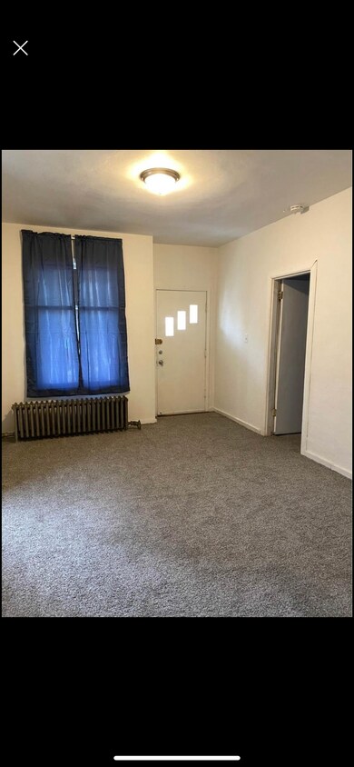 Primary Photo - 2412 W Burnham St