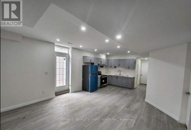 Building Photo - 456 Twin Leaf St