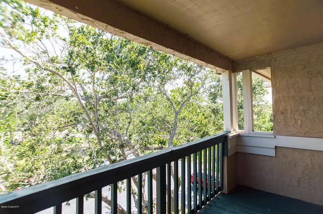 Building Photo - 7667 N Wickham Rd