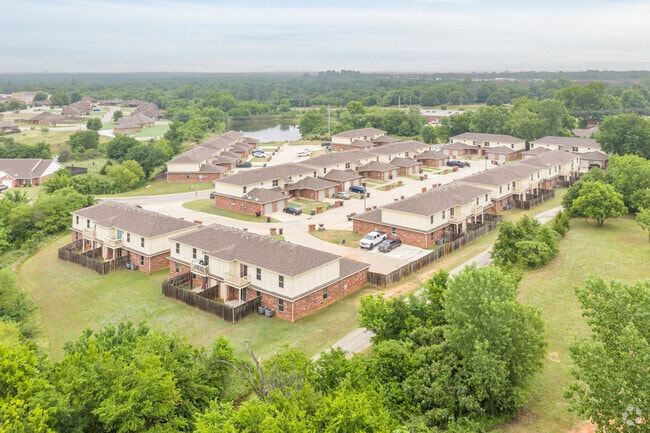 Aerial Context - Prairie Breeze Townhomes