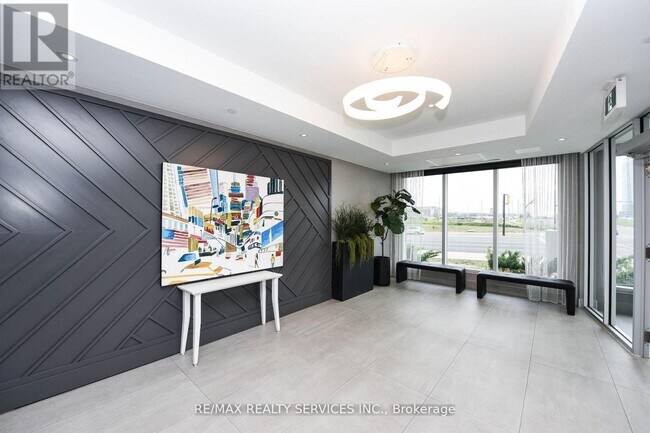 Building Photo - 200 Lagerfeld Dr