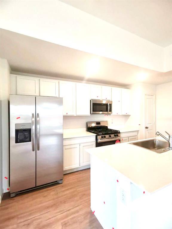 Building Photo - 3218 Spanish Oak Ln